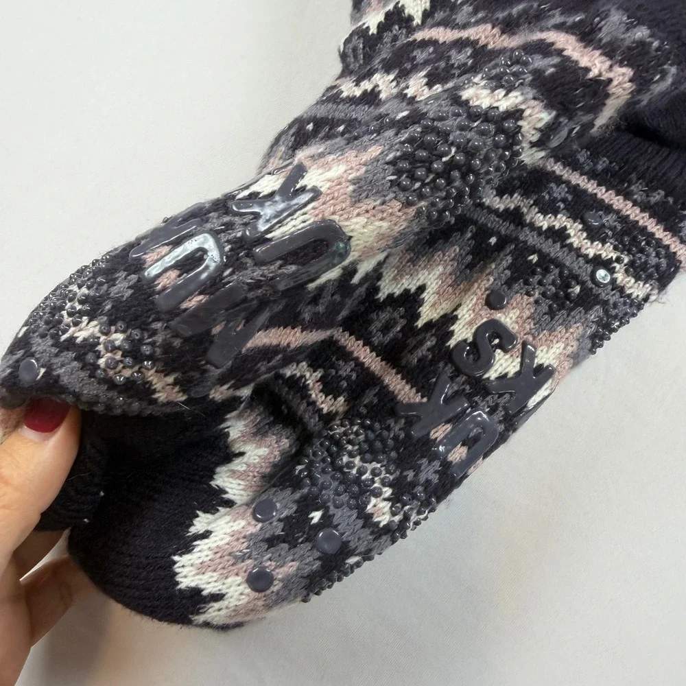 Muk Luks Womens Cabin Socks Fair Isle Black Grey Faux Shearling Non-Slip OS
